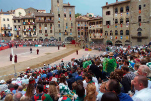giostra tribuna