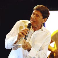 Gianni Morandi ad Arezzo con il suo show