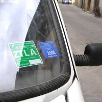 Altera la targa per eludere il controllo delle telecamere della ZTL