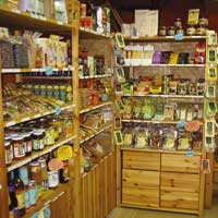 Tante idee regalo al Mercato di Natale Equo e Solidale Tante idee regalo al Mercato di Natale Equo e Solidale
