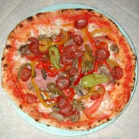 ‘Pizzata’ di beneficenza