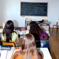 Maltempo: Arezzo, evacuata la scuola di Antria per infiltrazioni d’acqua