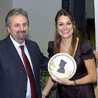 Dalle mani di Alena Seredova il premio ai campioni