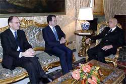 Il Presidente Napolitano rinvia il Governo alle Camere Il Presidente Napolitano rinvia il Governo alle Camere