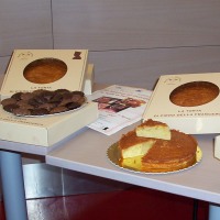 La torta di Piero: mandorle e vino liquoroso