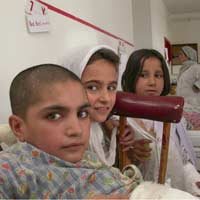 Domani il governo afgano s’impossessa degli ospedali di Emergency