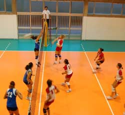 Volley Arno: voglia di riscatto
