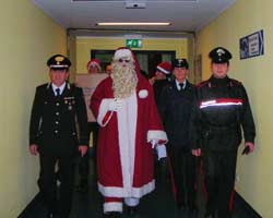 I Carabinieri di Arezzo in visita all’ospedale San Donato