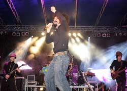 Grande successo per il concerto di Capararezza
