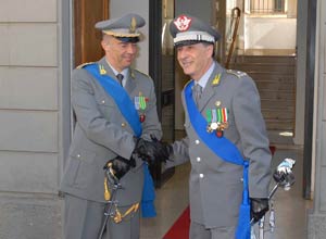 Gdf: cerimonia d’avvicendamento ai vertici del comando provinciale Gdf: cerimonia d’avvicendamento ai vertici del comando provinciale