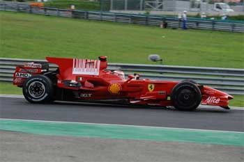 Massa in pole a Singapore, poi Hamilton e Raikkonen