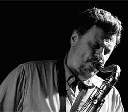 Il grande jazz a Monterchi con il sax di Tino Tracanna Il grande jazz a Monterchi con il sax di Tino Tracanna