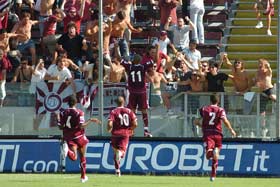 Arezzo batte la Cavese 2-1
