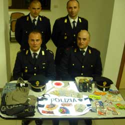 Arrestate tre persone per rapina a mano armata