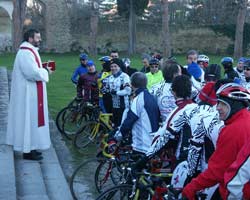 Per Santo Stefano benedizione delle biciclette
