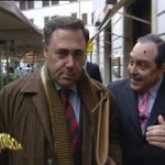 20090114_strisca_villari_vespa