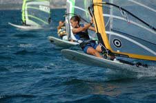 Laura Linares, oro nel windsurf in Thailandia