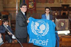 Dalla parte dei bambini: premiati i sindaci