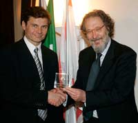 Medaglia d’argento a Daniele Tognaccini in Consiglio Regionale Medaglia d’argento a Daniele Tognaccini in Consiglio Regionale