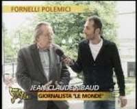 Striscia: Laudadio a Parigi intervista Jean Claude Rimbaud