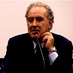 Santoro: ‘Nessuna firma con altri editori’