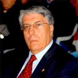 Droga: Giovanardi su Amy Winehouse Droga: Giovanardi su Amy Winehouse