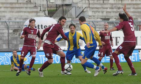 L’Arezzo batte il Figline  3-2