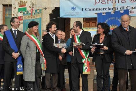 Ad Arezzo i gruppi folkloristici della Toscana