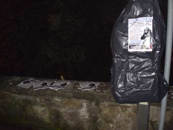 CasaPound Arezzo: ‘la strada è di tutti, basta strisce blu’ CasaPound Arezzo: ‘la strada è di tutti, basta strisce blu’