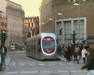 Maltempo: Firenze, tram sospesi per neve