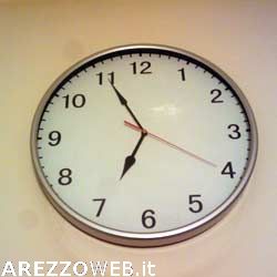 Ora legale: stanotte lancette avanti di 1 ora Ora legale: stanotte lancette avanti di 1 ora