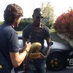 20100422_striscia_tapiro_mario_balotelli