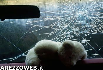 Scontro distrugge famiglia. Il Suv viaggiava a 46Km/h oltre il limite