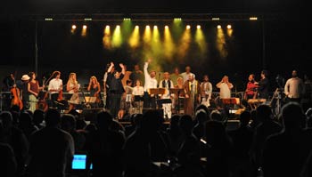 Sarà Banda e Orchestra Multietnica in un progetto unico