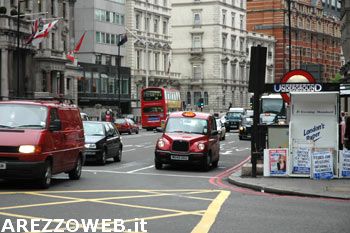 Trentaseienne aretino muore a Londra sotto ad un treno