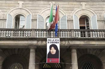 La Provincia sostiene la lotta per la vita di Sakinek
