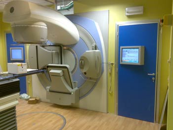 Radioterapia: terminato montaggio del nuovo acceleratore lineare