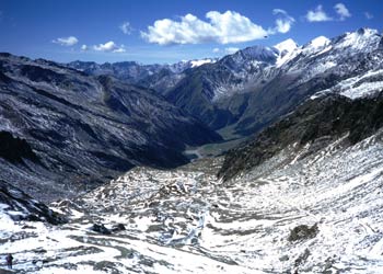 Montagna: resta alto il pericolo valanghe sull’arco alpino