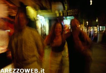 Abuso di alcol, notte ‘calda’ per le ragazze aretine Abuso di alcol, notte ‘calda’ per le ragazze aretine
