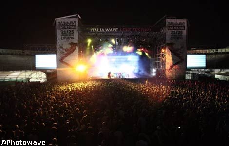 Finale di Aspettando Italia Wave: 7 maggio al Rock Highland