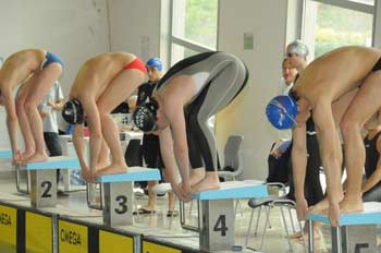 La Chimera Nuoto ospita i Campionati Regionali Master