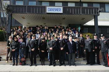 Alcune classi d’Anghiari in visita al Comando dei Carabinieri
