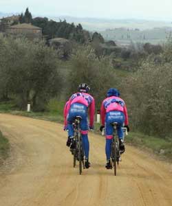 Eroica: anche Cunego al via della corsa toscana