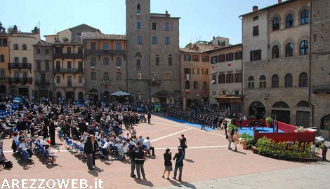 Festa della Polizia, i 159 anni celebrati in Piazza Grande