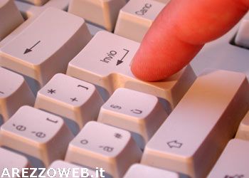 Aggiornamento informatico: tra le ore 13 e le ore 15 di mercoledì 29 luglio 2020 sospese le prenotazioni e i servizi di segreteria per l’intramurale ad Arezzo