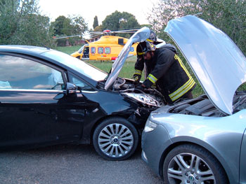 Scontro tra auto a Ferretto di Cortona, ferita grave una ventenne