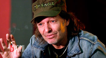 Intervista a Vasco Rossi: ‘Il bollettino del giorno? Va tutto bene…’