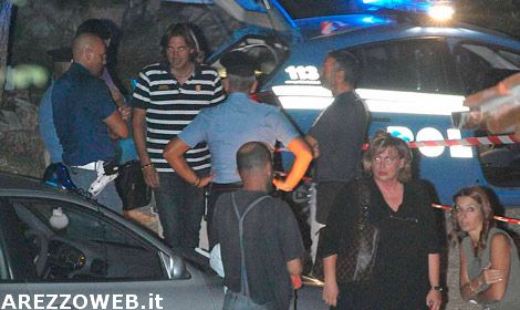 Sangue a Terranuova, l’autopsia conferma l’omicidio-suicidio