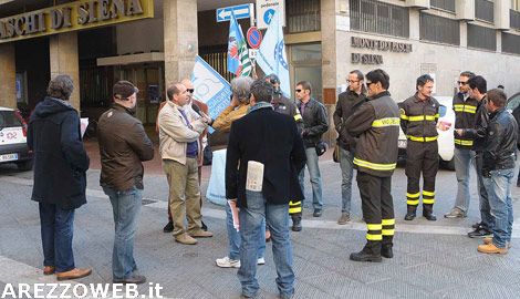 Polizia e Vigili del Fuoco: protesta in tutte le città d’Italia