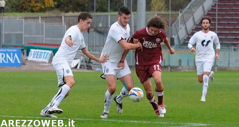 L’Arezzo batte il Trestina 3-0